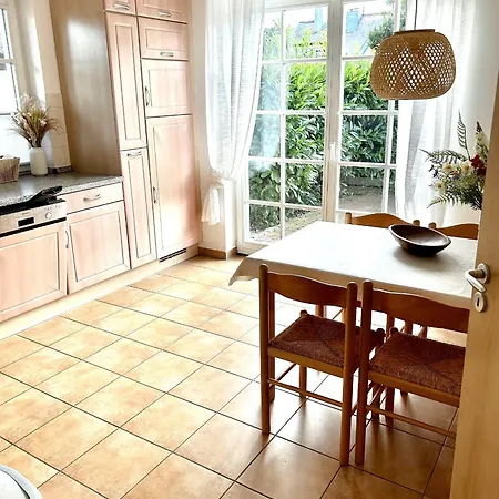 Chausseestrasse App 01 아파트