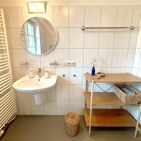 Chausseestrasse App 01 * 보른